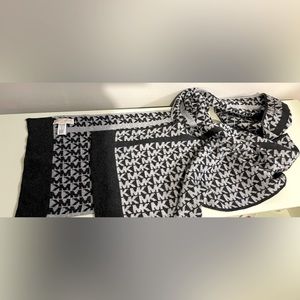 Michael by Michael Kors super soft grey scarf